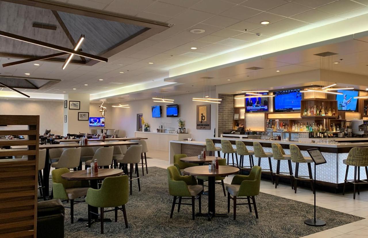 Holiday Inn Portland - Columbia Riverfront By Ihg Exterior photo