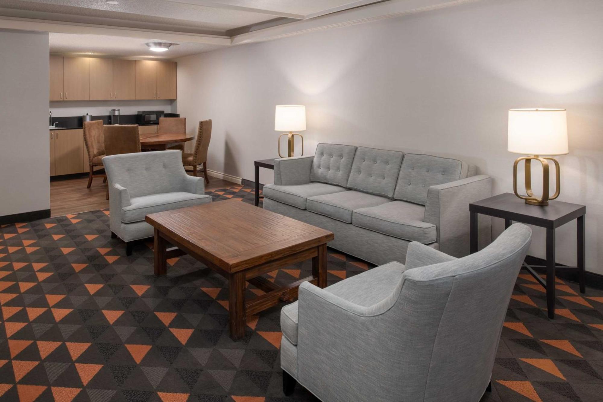 Holiday Inn Portland - Columbia Riverfront By Ihg Exterior photo